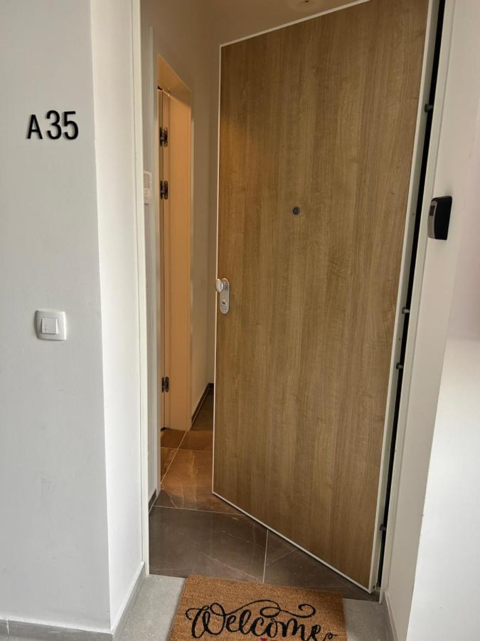 Atelier 35 Studio Zagreb Luaran gambar